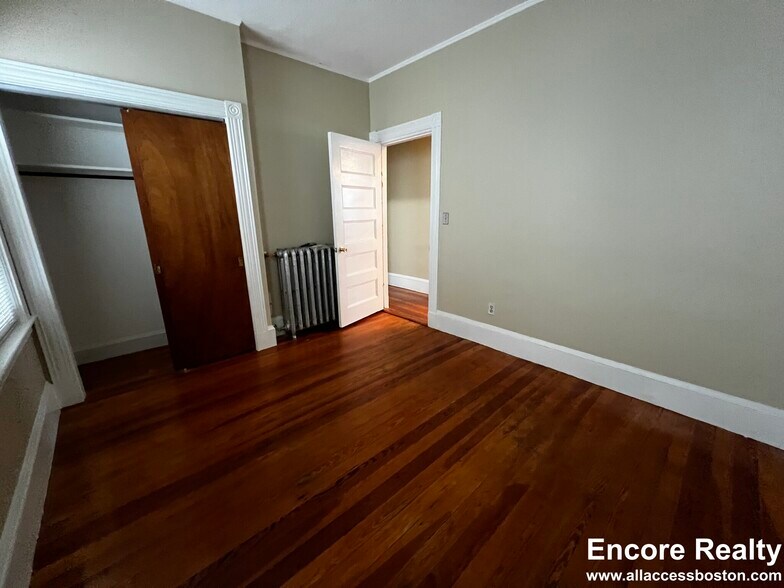 Building Photo - 759 Boylston St