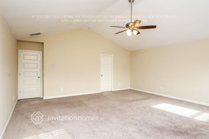 Building Photo - 415 Mulberry Park Cir