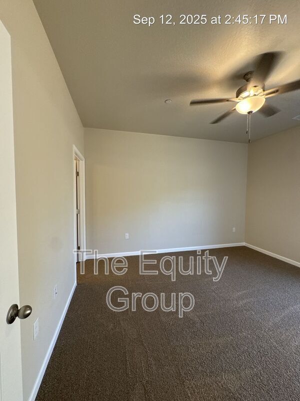 Building Photo - 3624 S County Center Dr