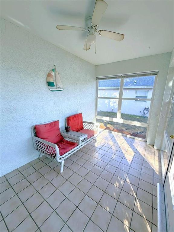 Building Photo - 504 Rose Apple Cir