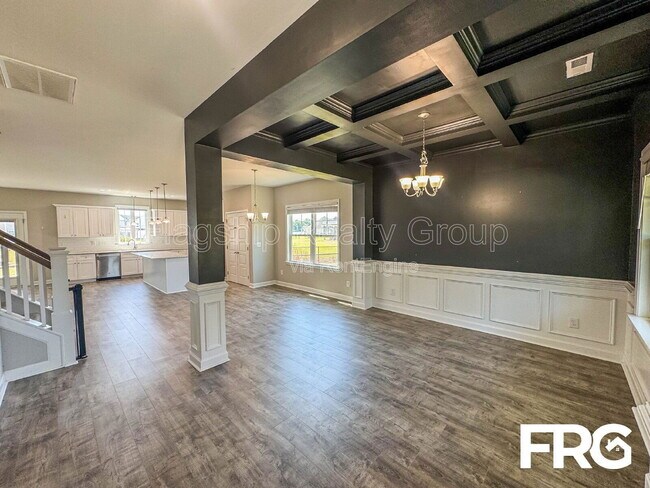 Building Photo - 208 Coffman Dr
