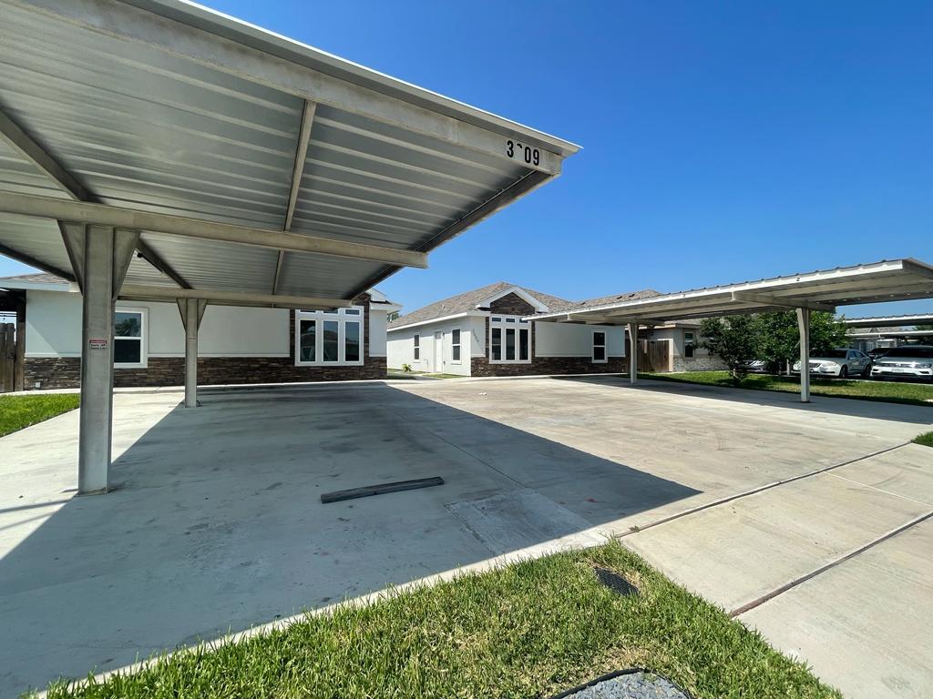 Building Photo - 3605 Hawthorne Ave