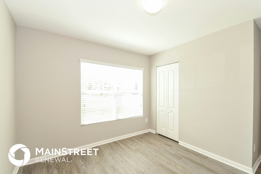 Building Photo - 9087 Gloucestershire Ct