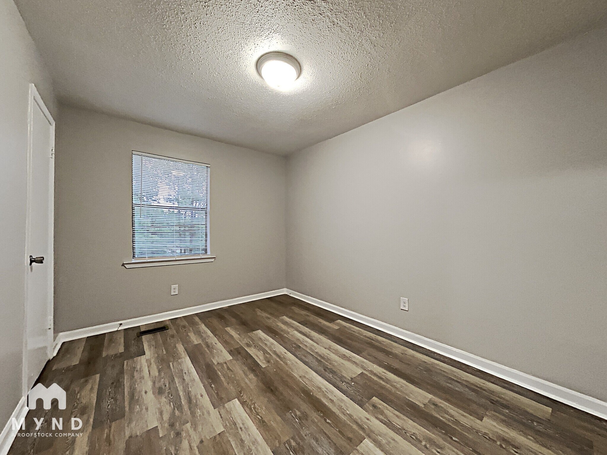 Building Photo - 37 Freda Jane Ln