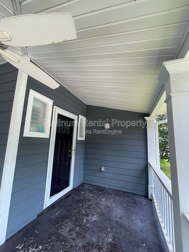 Building Photo - 149 Dahlgren St SE