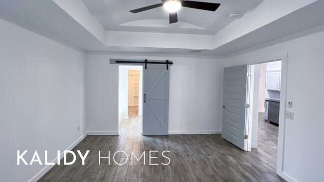 Building Photo - 5921 SE 88th St