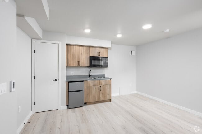 Studio, 1BA - 261SF - Clara Apartments