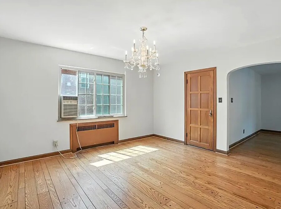 Building Photo - 6256 Rogers Park Pl