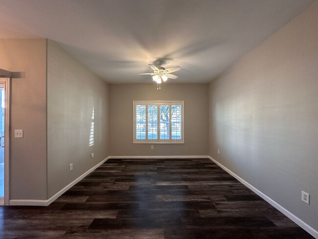 Building Photo - UPGRADED LUXURY 2BED 2 BATH CONDO IN GATED...