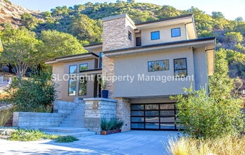 Building Photo - AVAILABLE SEPTEMBER- Fully Furnished Modern Home in San Luis Obispo - 4 Bedroom / 3 Bathroom