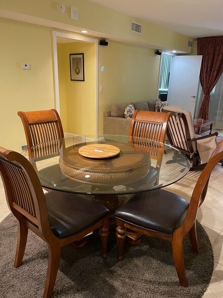 Dinning Area - 5005 Collins Ave