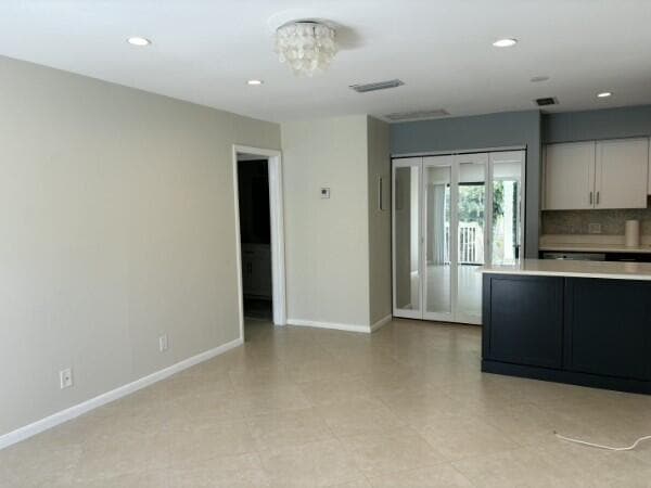 Building Photo - 600 Executive Center Dr