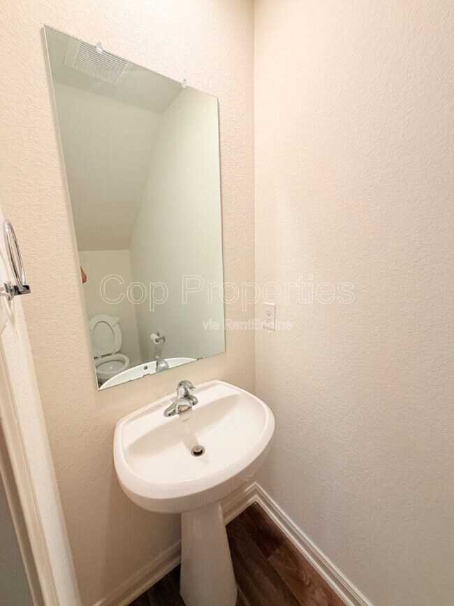 Building Photo - 7247 Calypso Cyn