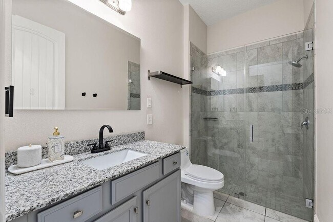 Building Photo - 9586 Meadow Hunt Way