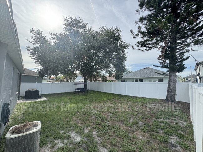 Building Photo - 1414 Loretto Cir