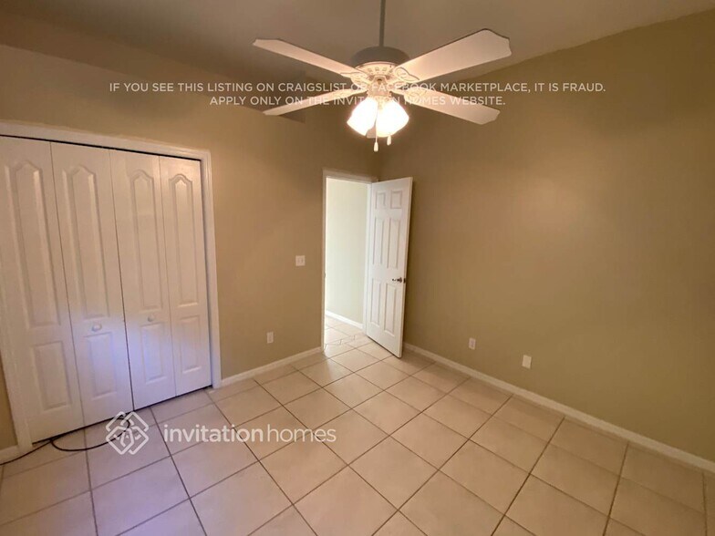 Building Photo - 4924 Corfu Dr