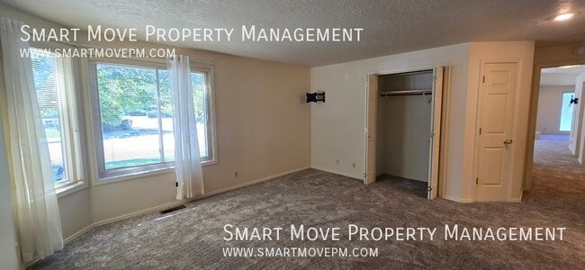 Building Photo - 3161 W Catalina Ln