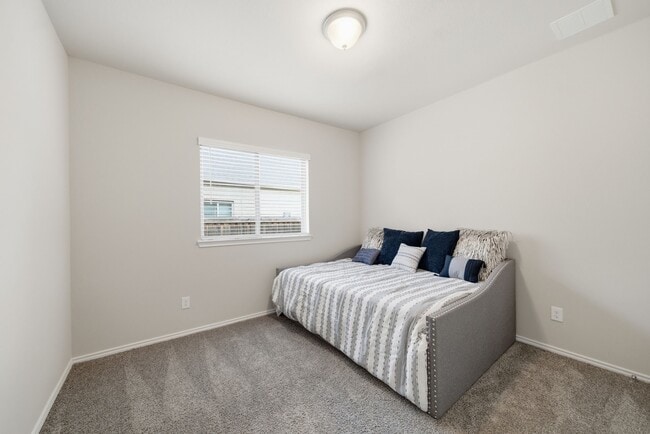 Building Photo - 13823 Paseo De La Paz Pl