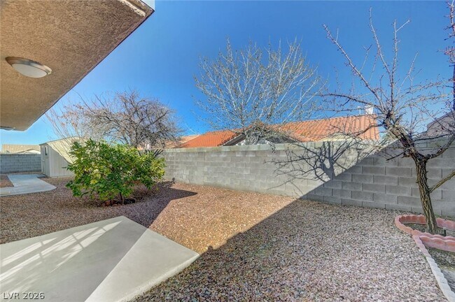 Building Photo - 904 Swift Bear St