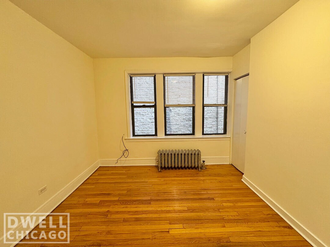 Building Photo - 2300 N Spaulding Ave