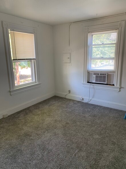 1st Bedroom - 610 Main St