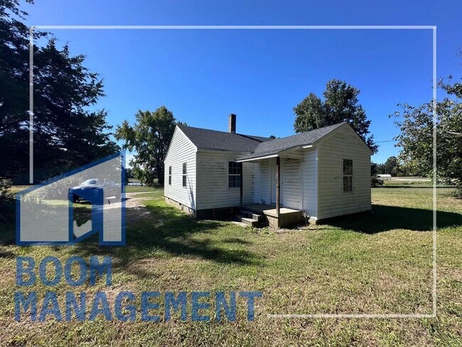 Building Photo - 1867 Warrenton Rd