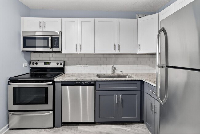 Building Photo - 405 N Wabash Ave