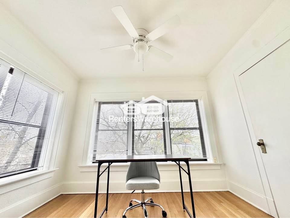 Building Photo - 3612 Ingersoll Ave