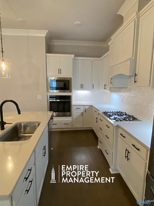 Building Photo - 318 Hay Rake Dr