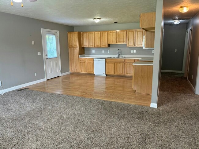 Building Photo - 117-119 Valley Forge Court, Unit 119