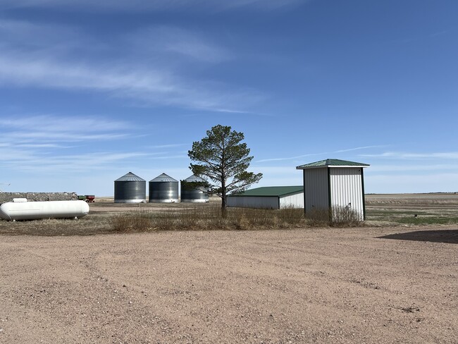 Building Photo - 5463 Rd 107