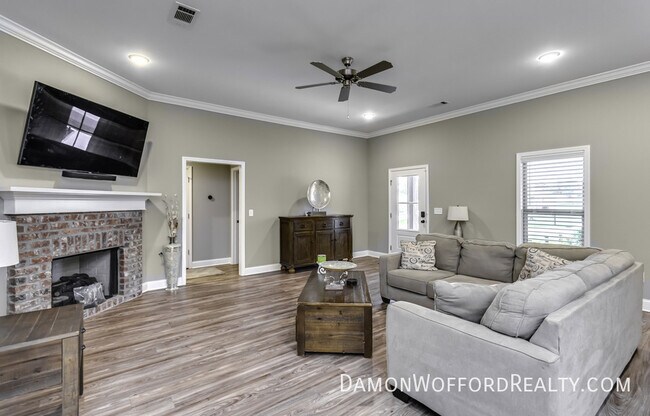 Building Photo - 538 Patrick Farms Dr