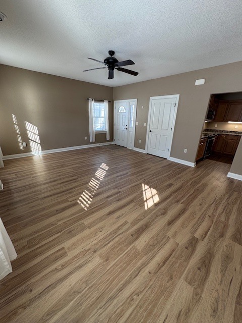 Living Room - 1815 Woodland Way