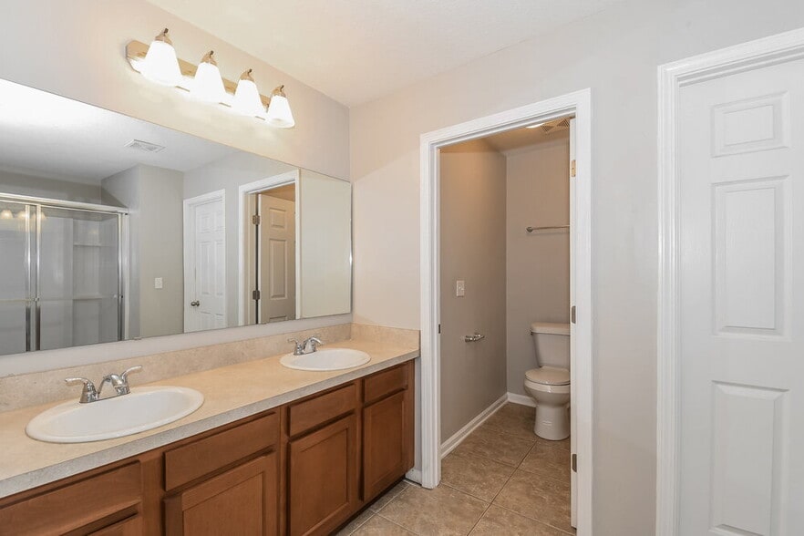 Building Photo - 1972 Cherokee Cove Trail