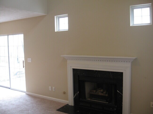 Building Photo - For Rent – Beautiful Home in Cumming, GA!
