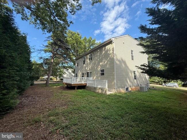 Building Photo - 3728 Chatham Rd