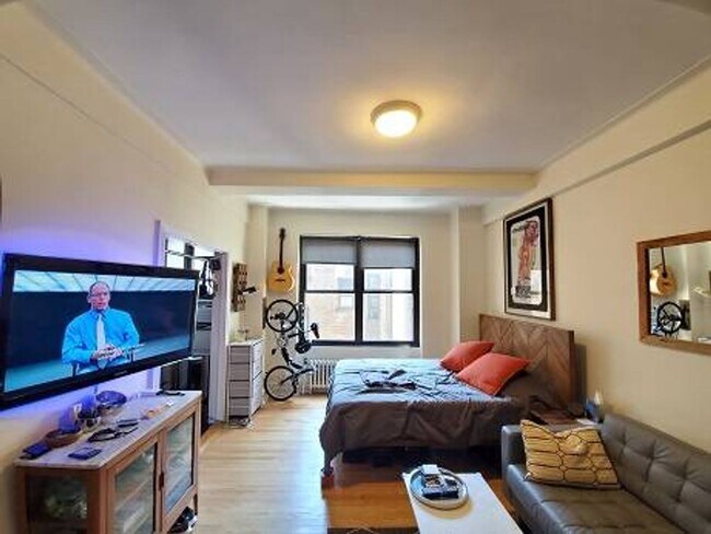 Building Photo - Second Avenue | Pet-Friendly Studio in the...