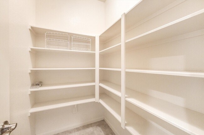Building Photo - 24526 Raven Cliff Falls Dr