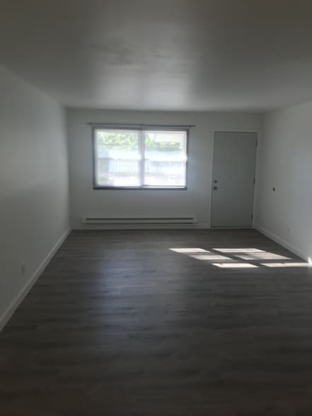 Building Photo - 800 S 4th St