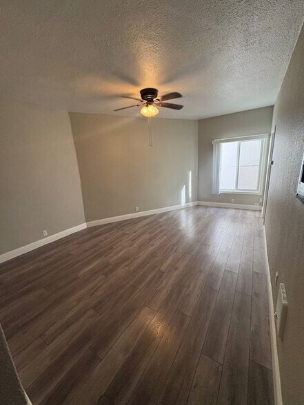 Building Photo - 1757 26th Ave