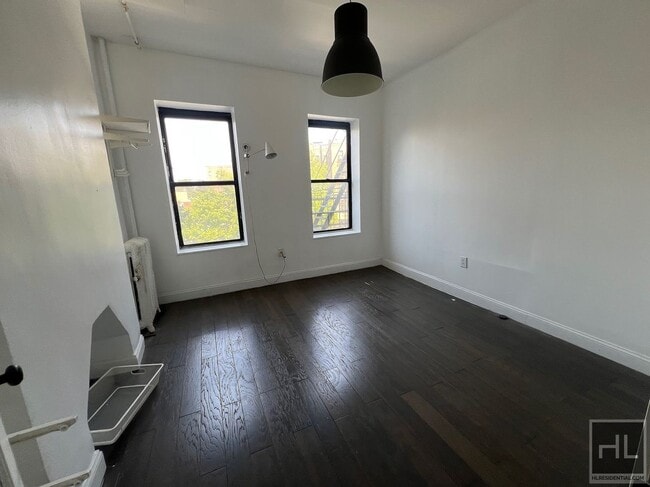 Building Photo - 532 Flatbush Ave