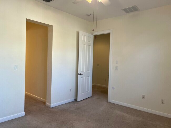 Building Photo - 650 Pacific Grove Dr