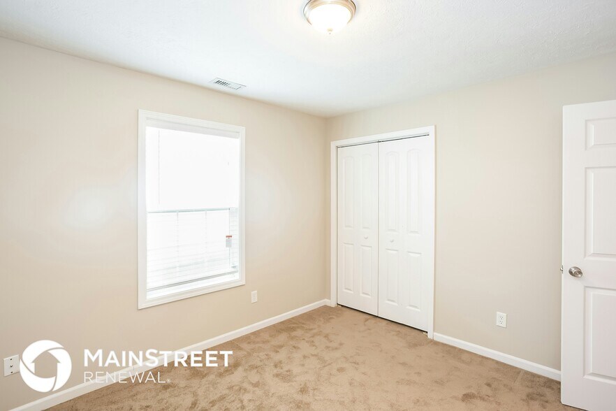 Building Photo - 2810 Braxton Dr