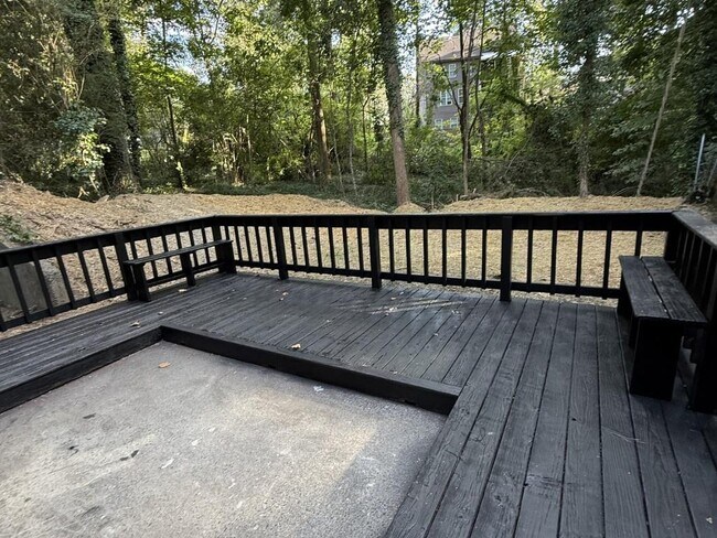 Building Photo - 4429 Coopers Creek Dr SE