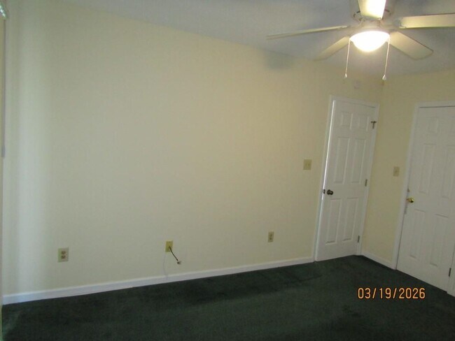 Building Photo - 1095 Plantation Dr