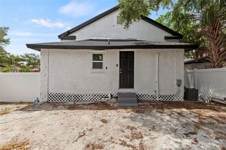 Building Photo - 2901 N 20th St