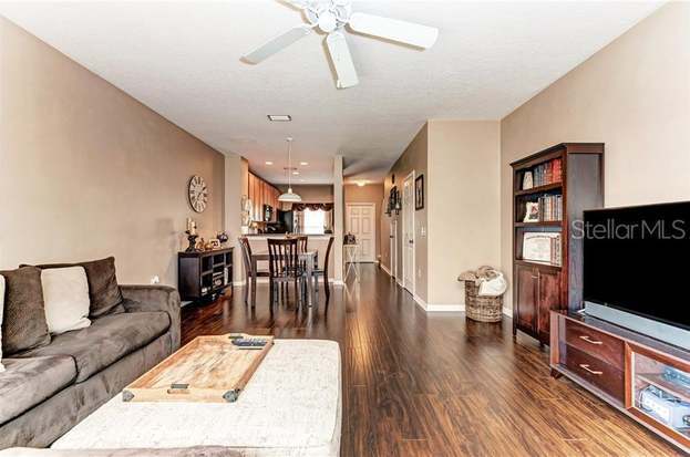 Building Photo - 8533 Gablebend Way