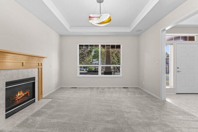 Building Photo - FOR RENT: CORNER LOT, Immaculate, lovely and spacious home - 5 bed, 3 bath + bonus room with 3-ca...