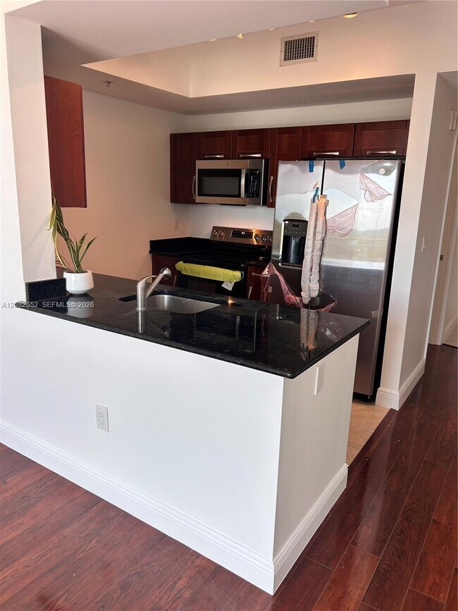 Building Photo - 7275 SW 90th Way