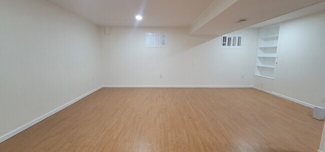 Building Photo - 12812 Bluet Ln
